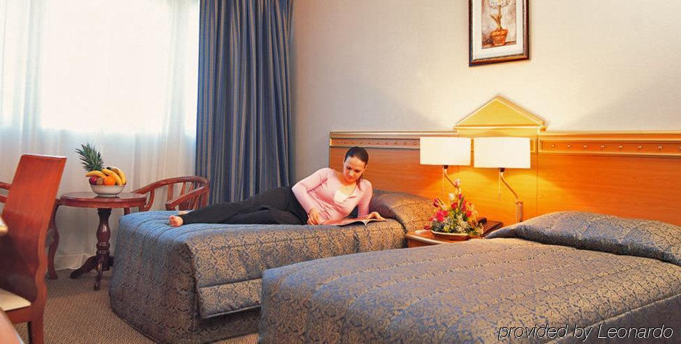 ホテル Coral Oriental ドバイ 部屋 写真