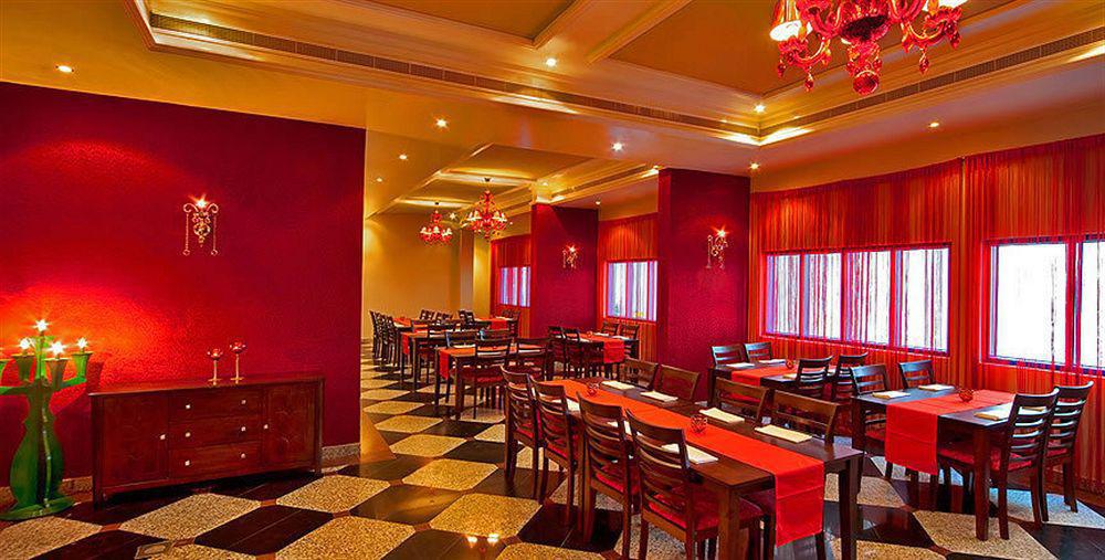 ホテル Coral Oriental ドバイ レストラン 写真